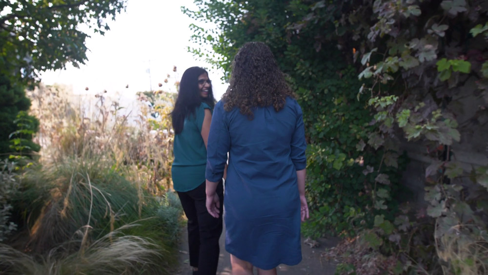 Deep-and-Laurie-Walking